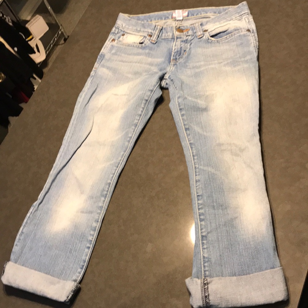 Abercrombie & Fitch Cropped Denim Jeans Size 00